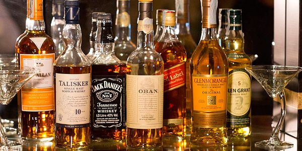 Il vend 28 bouteilles de whisky de 18 ans d'âge pour s'offrir une maison 